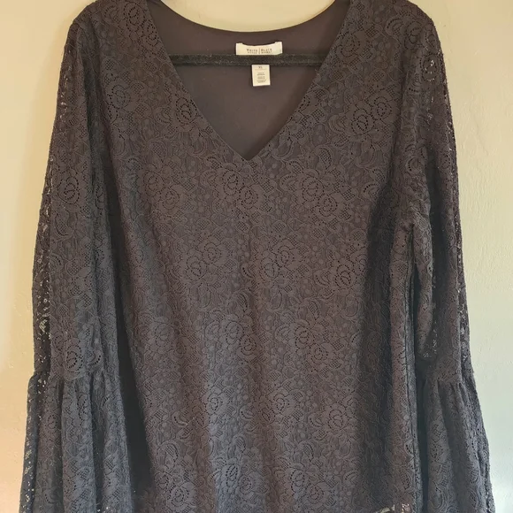 White House Black Market Black Lace Bell Sleeve Blouse - Picture 6 of 11